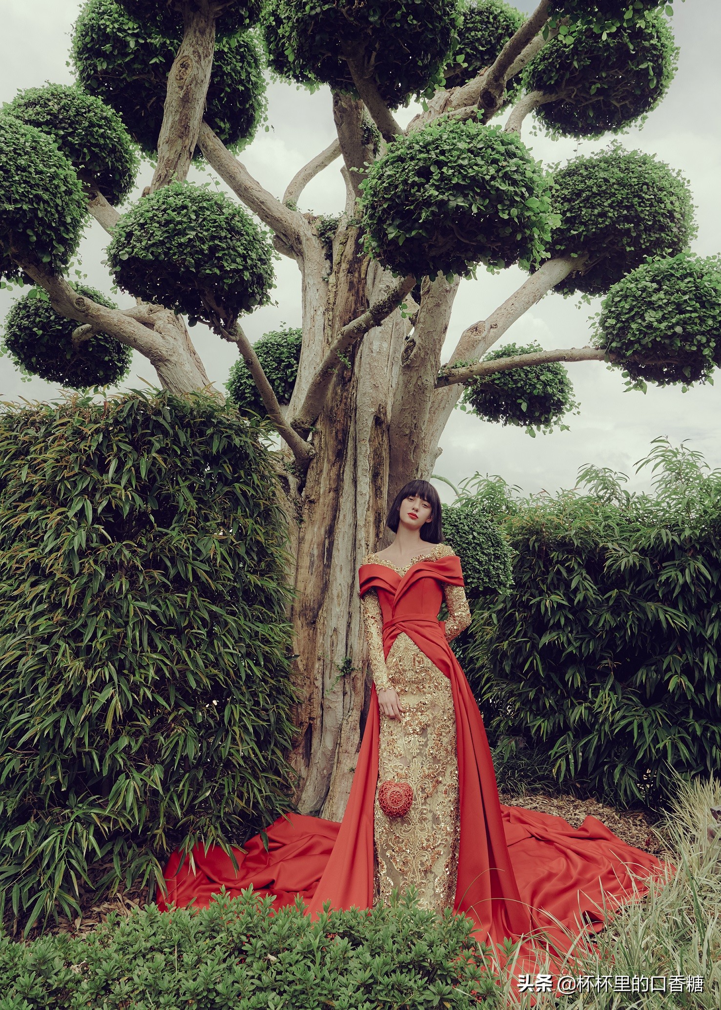 迪士尼公主礼服女童,迪士尼公主礼服还原冰雪奇缘