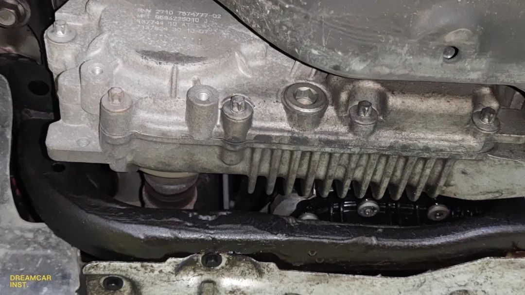 e70x5上代车型,11款宝马x5e70试驾视频