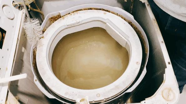 白醋和小苏打洗衣机消毒正确步骤,酒精怎样给洗衣机消毒