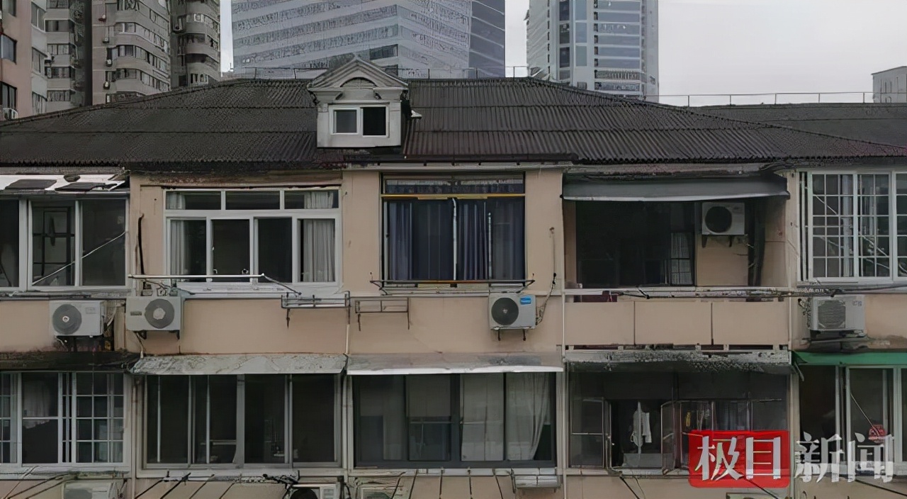 上海一女子遇害后被藏尸行李箱,上海女子行李箱抛尸