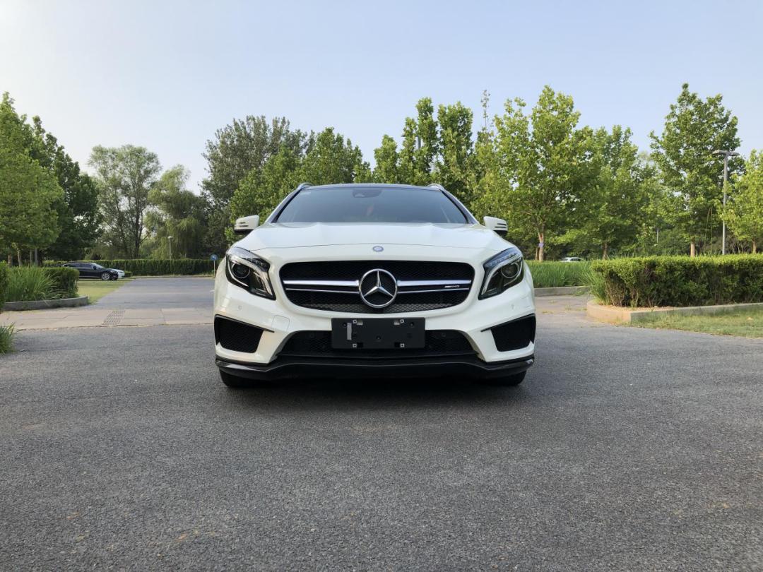 让老鼠找回青春的奔驰AMG，为何却是车商眼里的噩梦级？