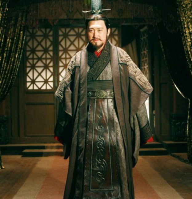 读《史记》:“秦安得王?秦独有太后、穰侯耳!”一语惊醒秦昭王