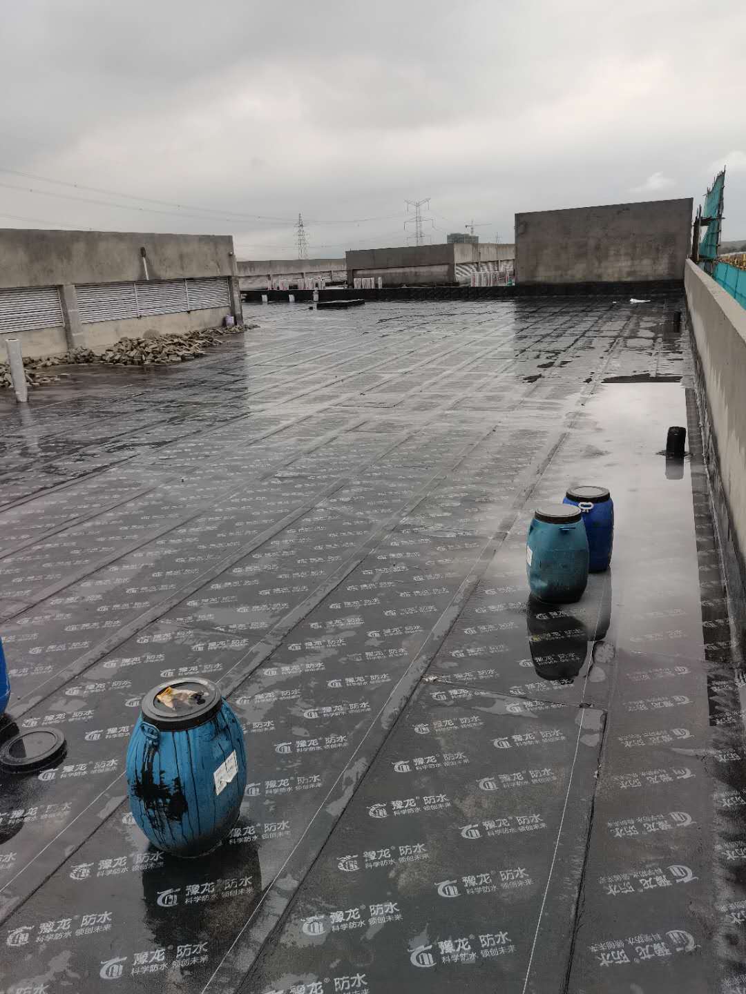 自建房屋顶漏水怎么处理最好,自建房屋顶漏水最佳处理方法