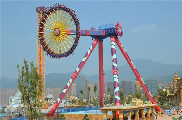 玩一次就回本的旅游卡,5000块钱去迪士尼玩一天够不够