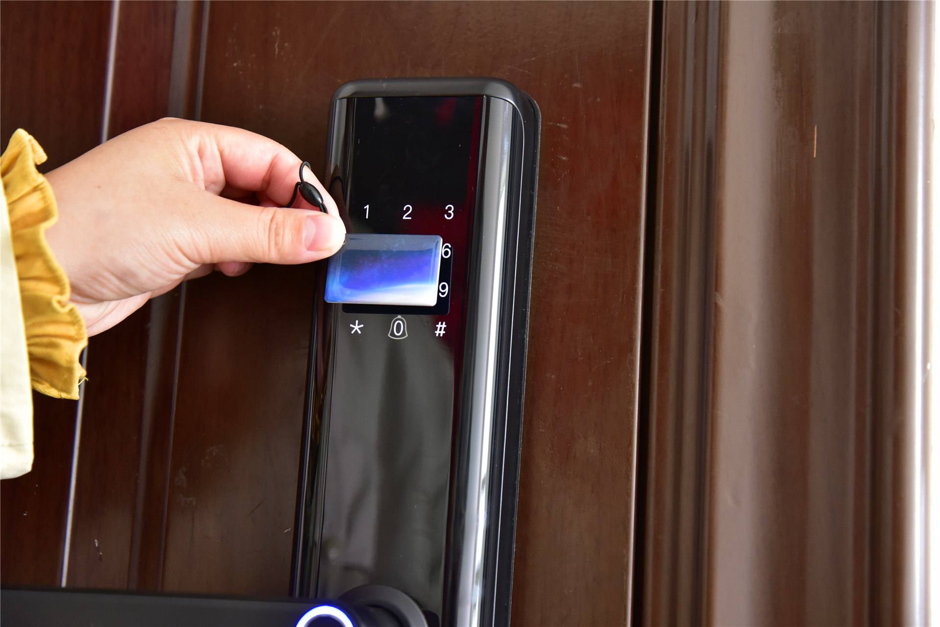 方正智能锁怎么添加指纹,方正指纹锁