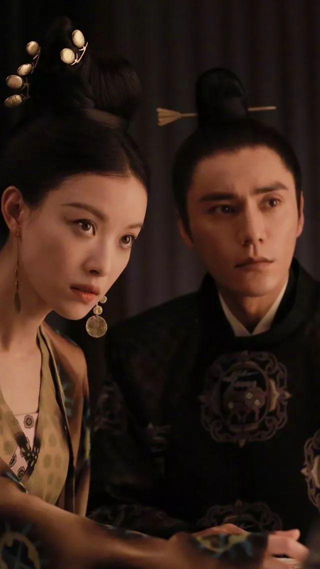 姚晨最近咖啡色穿搭,姚晨穿搭最新图片