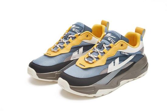 潮得都快不认识了，这还是回力吗？