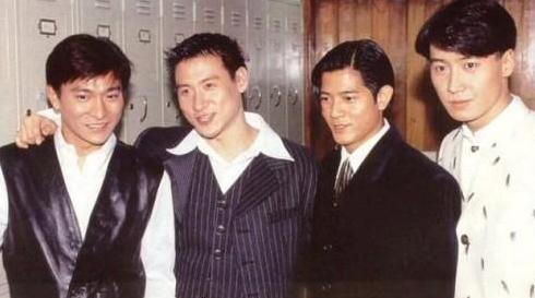 太意外歌曲单依纯完整,太意外歌曲片段