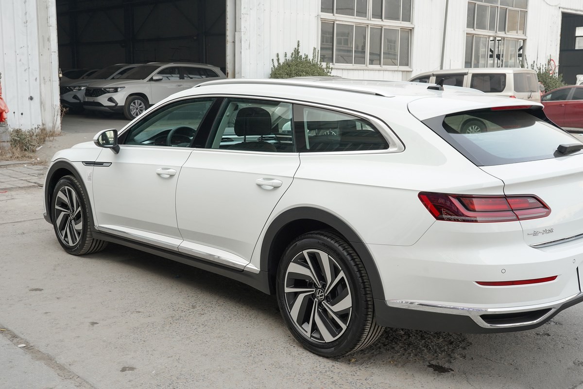 兼顾家用和旅行的车,跑长途高速最舒服稳定的轿车推荐