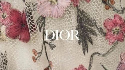 prada线上发布2021春夏系列,prada2021秋冬时装发布会时间