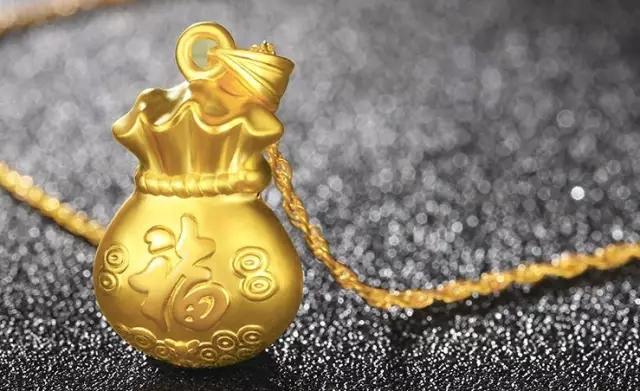 七夕黄金首饰推荐吊坠,伊丽莎白黄金吊坠寓意