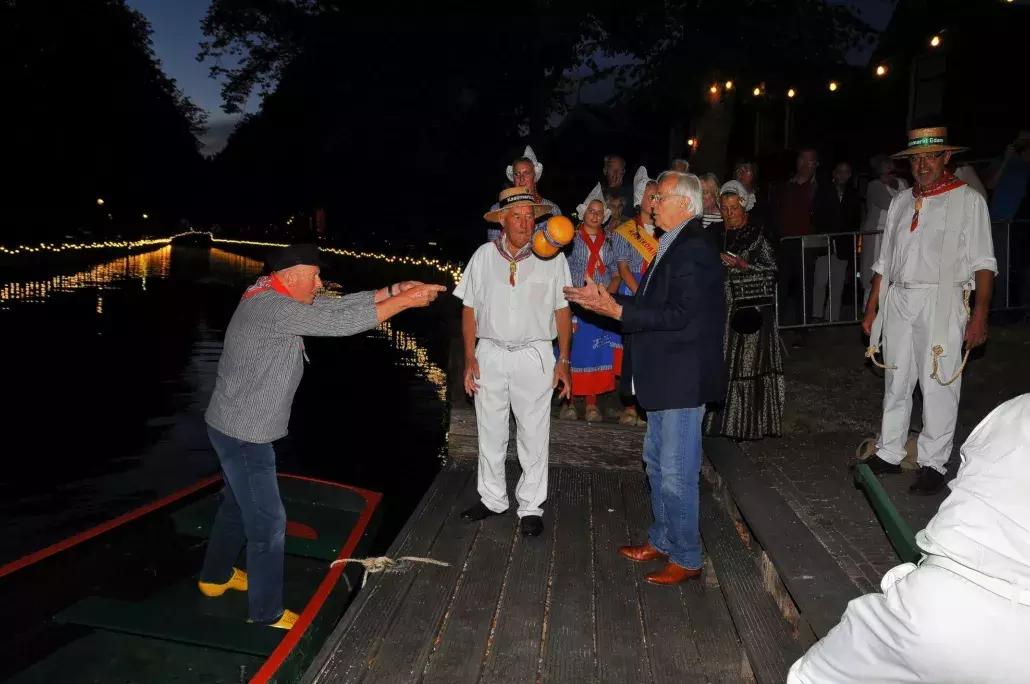 荷兰奶酪城,探秘荷兰夜生活