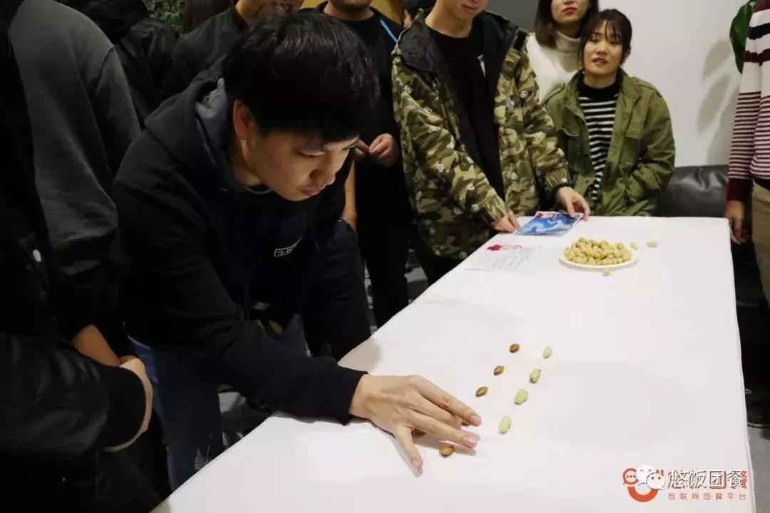 圣诞一起来玩点有意思的游戏吧,圣诞一起来打雪怪阵容