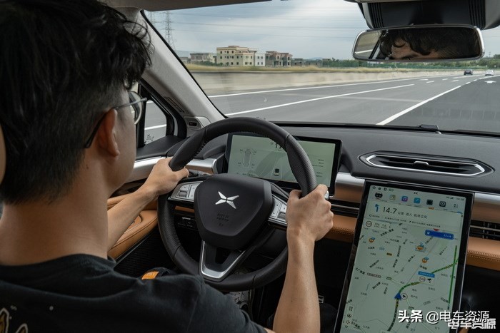 陈震小鹏p5试驾视频,小鹏p5智能体验