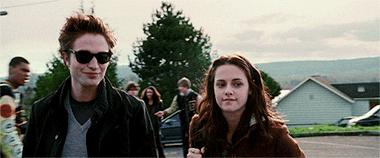 暮光之城贝拉长大后的女儿演员,暮光之城贝拉女儿合成照片