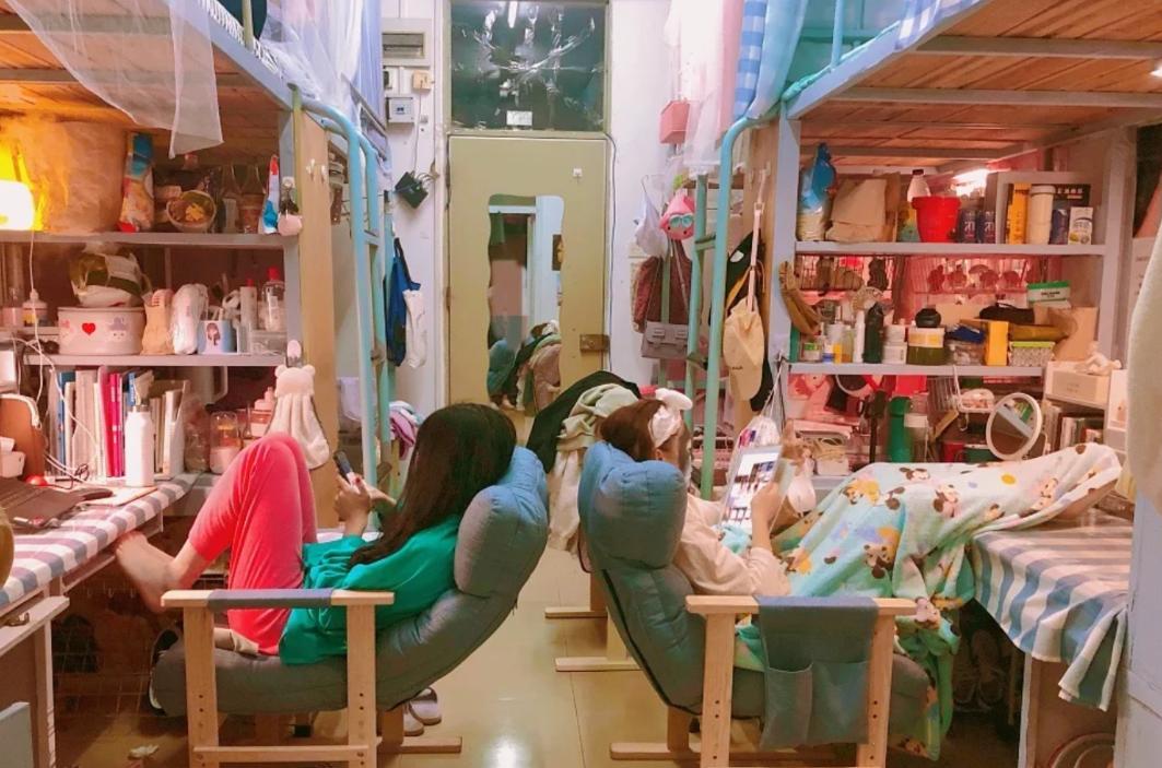 关于大学生在外租房住宿的利弊,大学生租房面临的难题