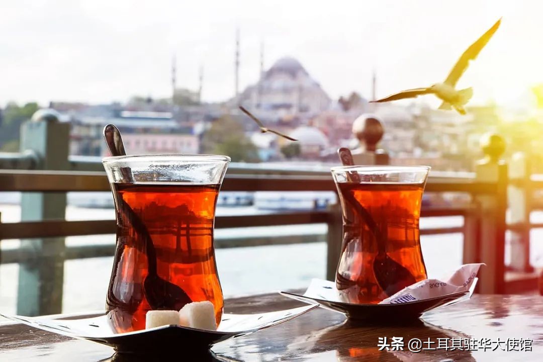 伊斯坦布尔足球有关的纪念品,伊斯坦布尔纪念品买点什么好