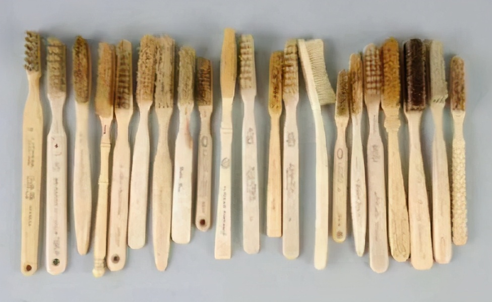 说一说牙刷牙膏的那些事:原来我们日常用品,大部分都是欧美产品