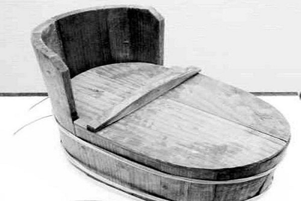 故宫上万间房子却没有厕所怎么办,故宫没有厕所古人如何上厕所