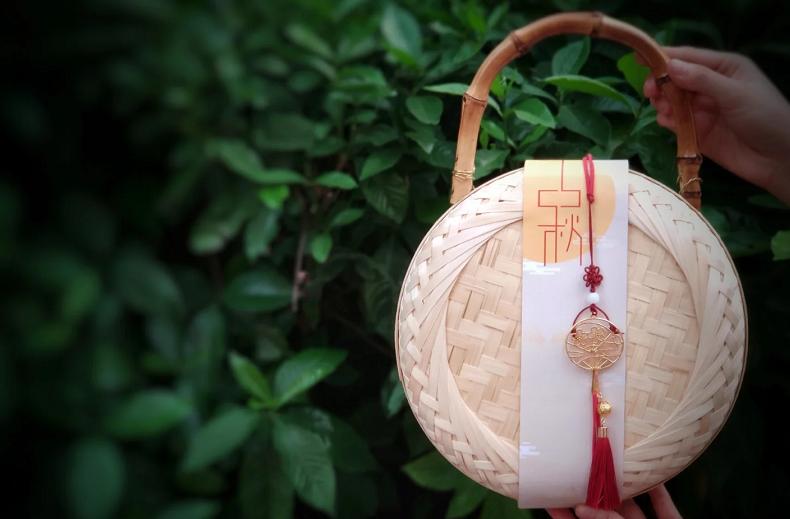 中秋创意礼盒包装空盒子,中秋月饼礼盒通版牛皮纸包装案例