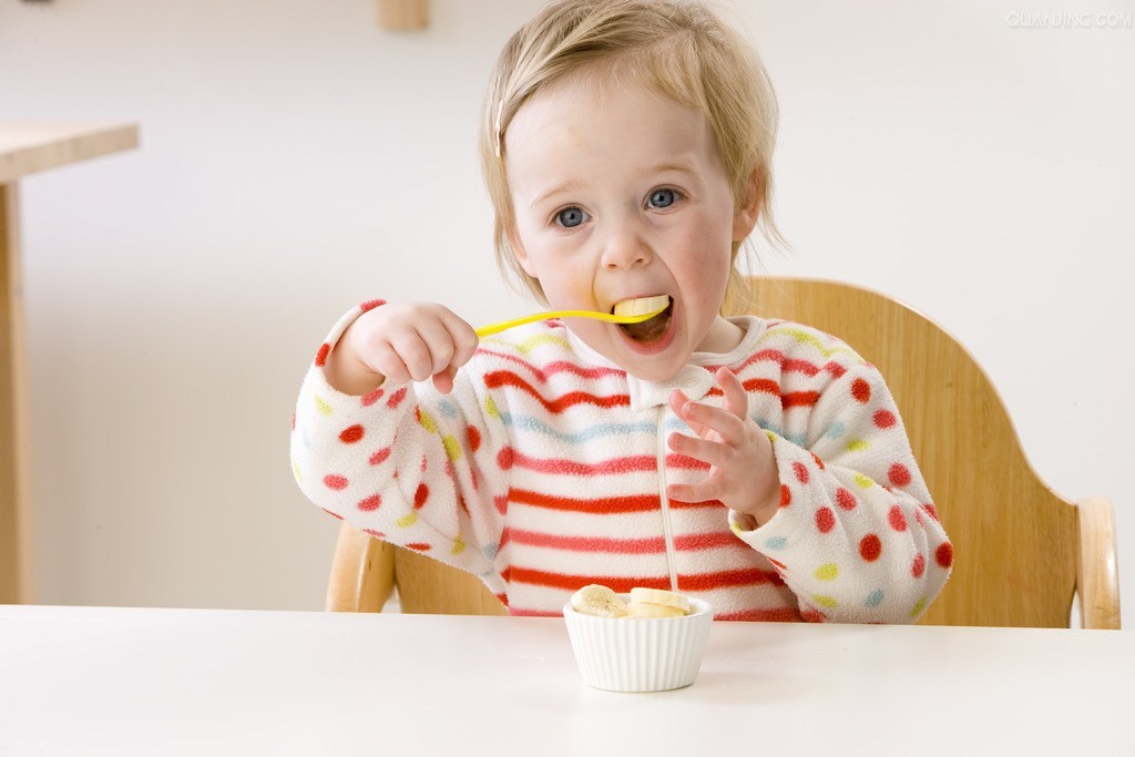 如何教育智力落后的孩子,怎样培养孩子的逆境智商