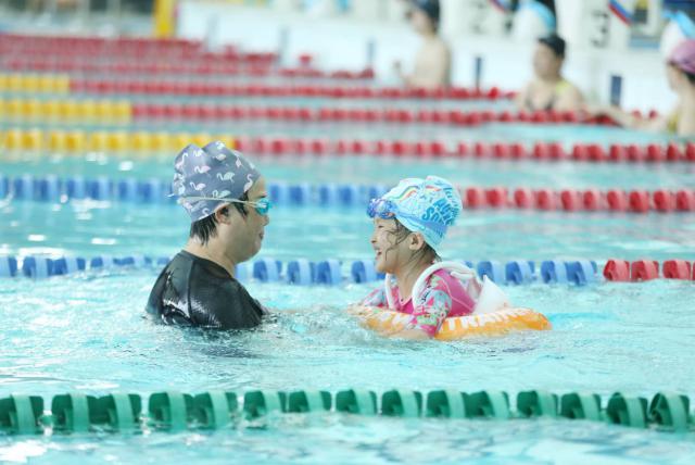 深圳大运中心观赛体验,深圳大运中心运动场