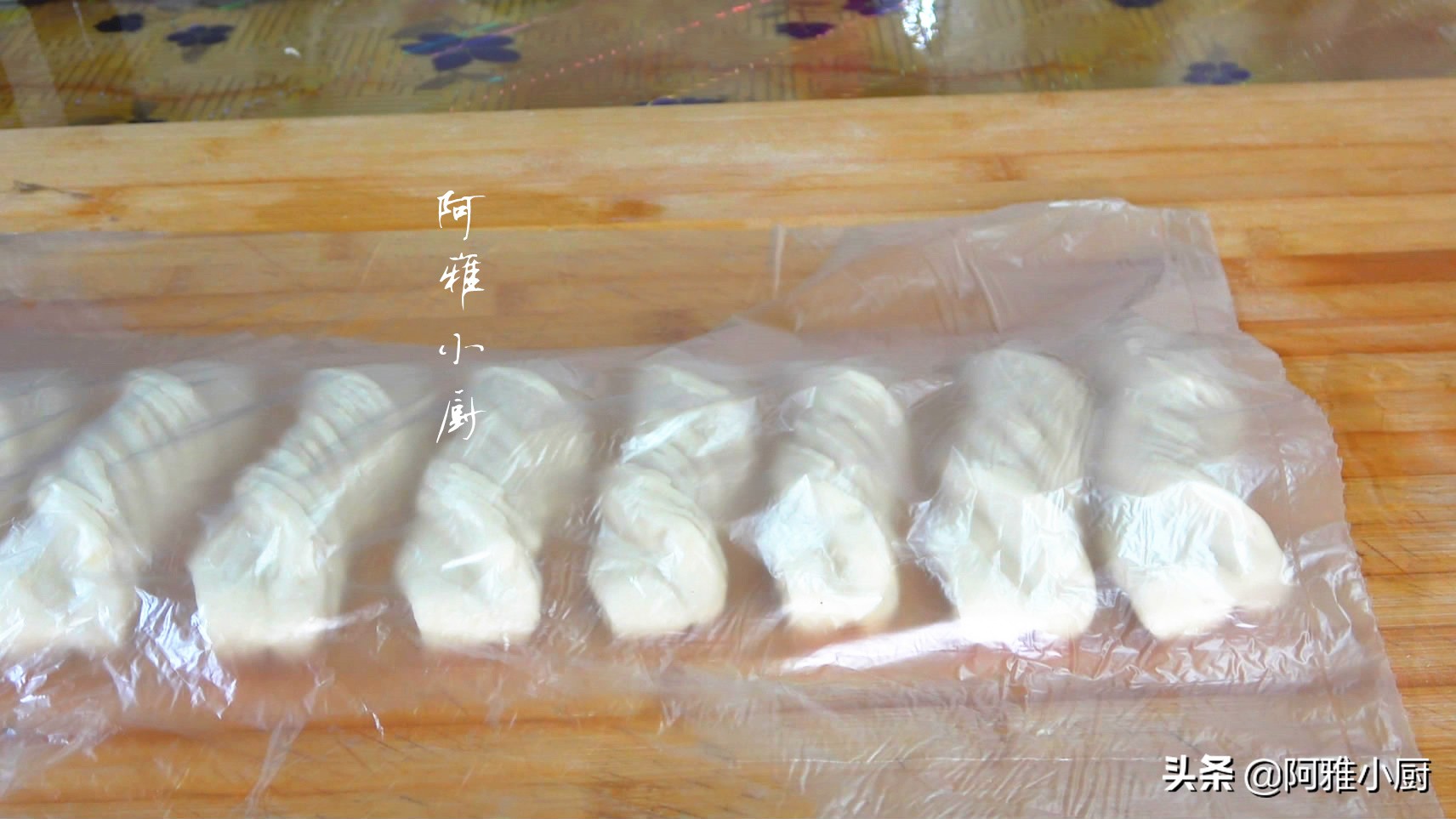 蒸馒头别直接发面多做一步,免发面馒头怎么蒸又松又软