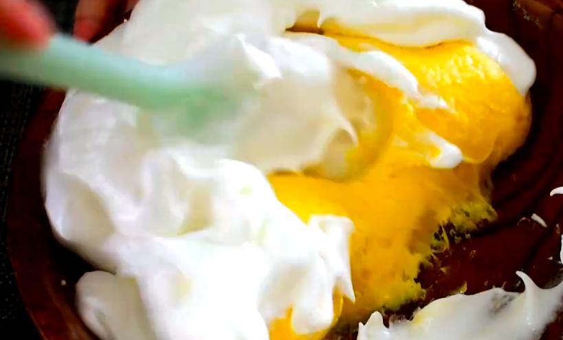 不用蛋糕粉怎样用电饭锅做蛋糕,在家就能做蛋糕不用烤箱的方法