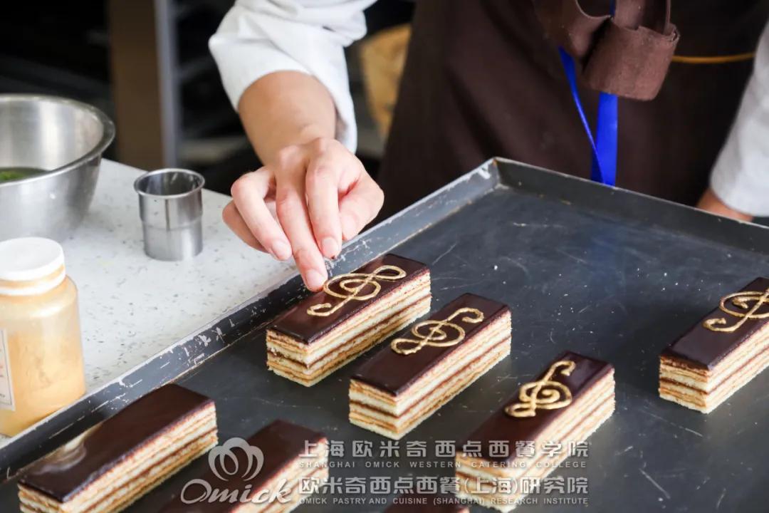 烘焙学徒的真实经历零基础学烘焙,烘焙学徒的真实经历零基础学糕点