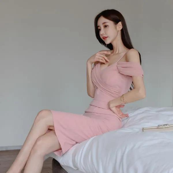 孙允珠黄色蕾丝荷叶肩露肩连衣裙,孙允珠的日式连衣裙