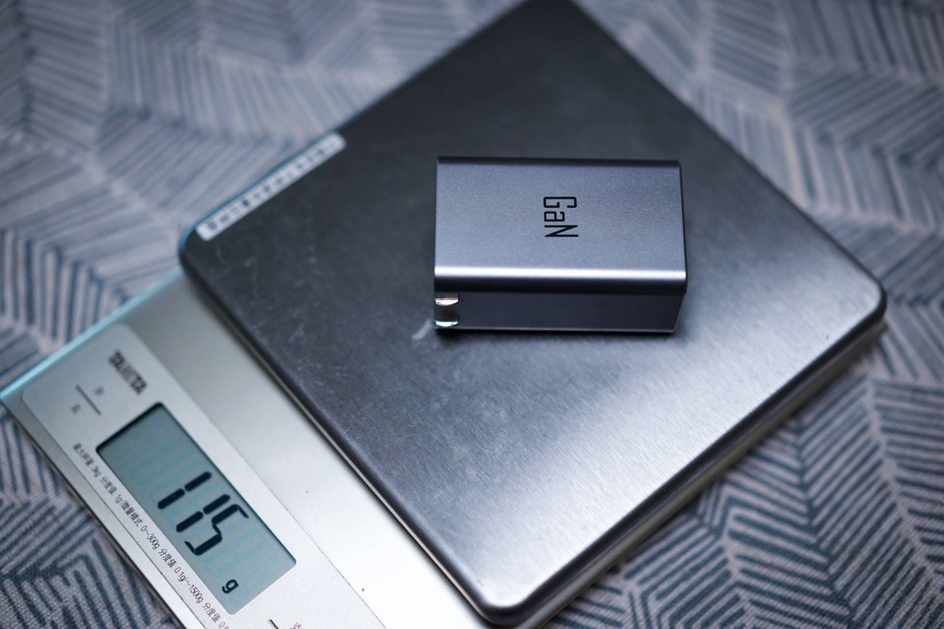 换完Mac又血亏2000,6000字聊聊好用的打工人苹果配件