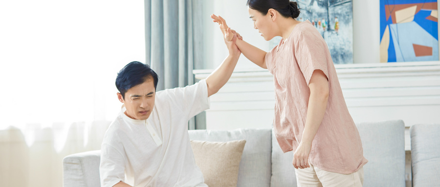 重组家庭异姓兄妹,重组家庭兄妹