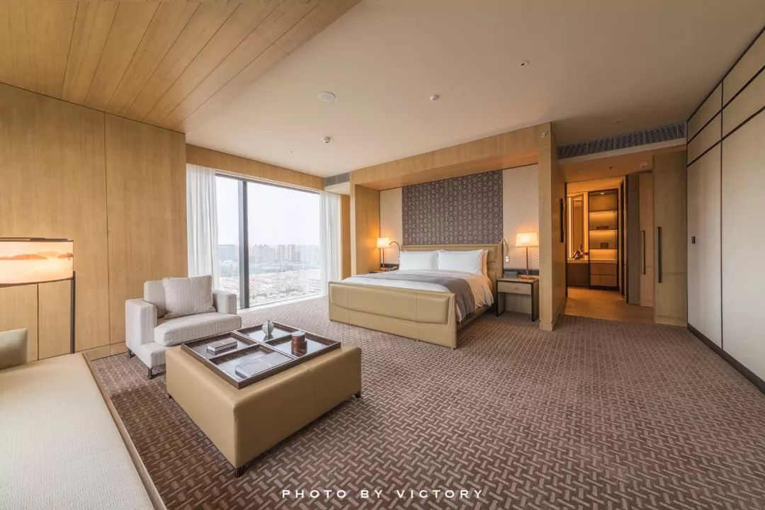 丽思卡尔顿西安自助,西安丽思卡尔顿酒店多少钱一晚