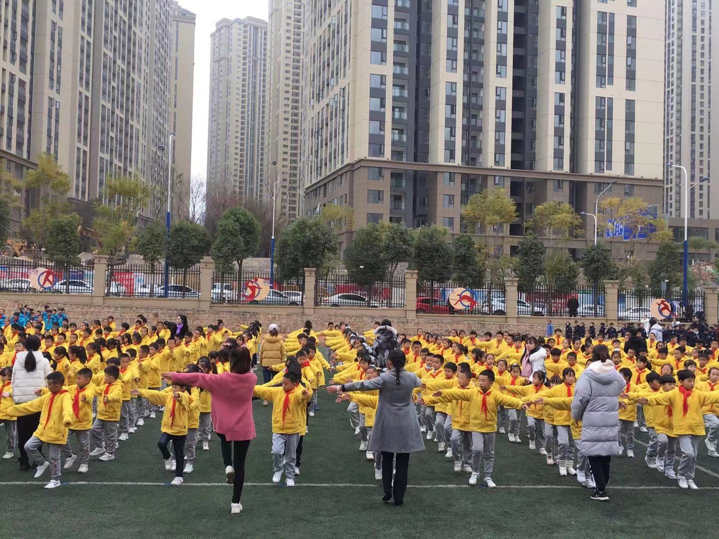 昆明西南联大成了现在的哪所学校,昆明西南联大小学