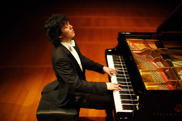 李云迪的肖邦无人能敌,李云迪肖邦比赛都什么曲子