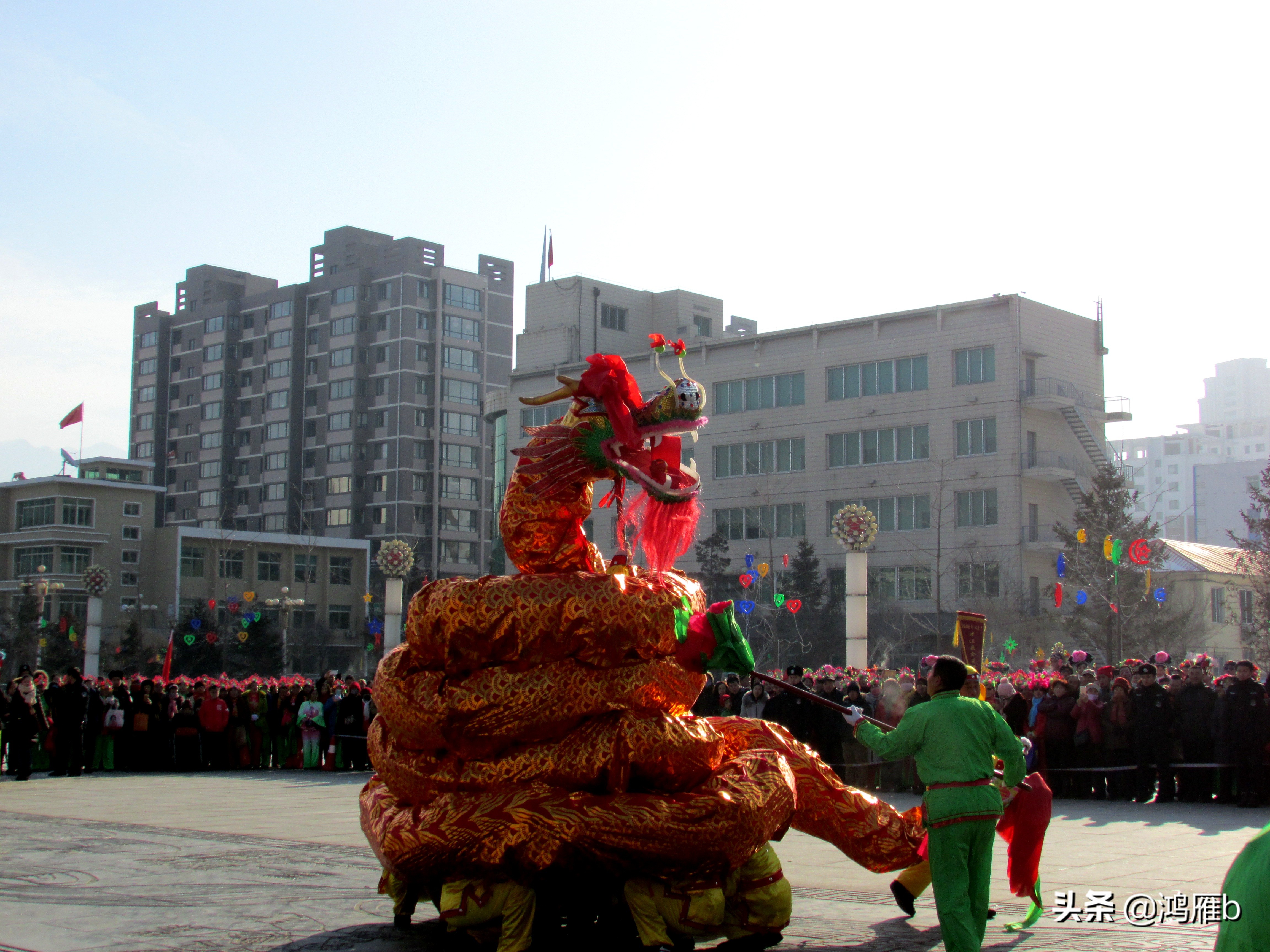 《盛世舞龙展风采》——记有二百年历史的本溪碱厂舞龙