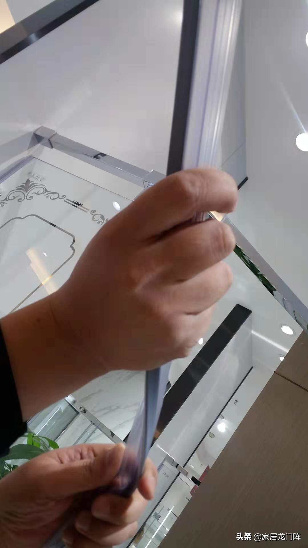 胶条密封防水淋浴房,淋浴房推拉门下面不漏水