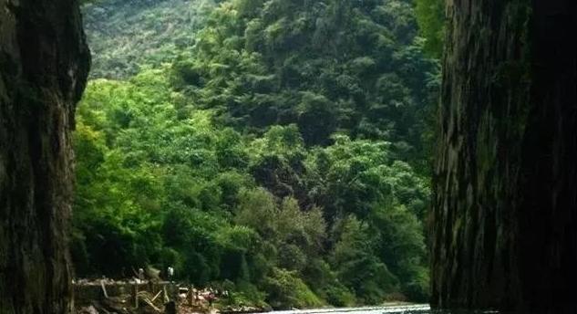 贵州安顺黄果树瀑布旅游攻略,安顺除了黄果树瀑布还有什么好玩