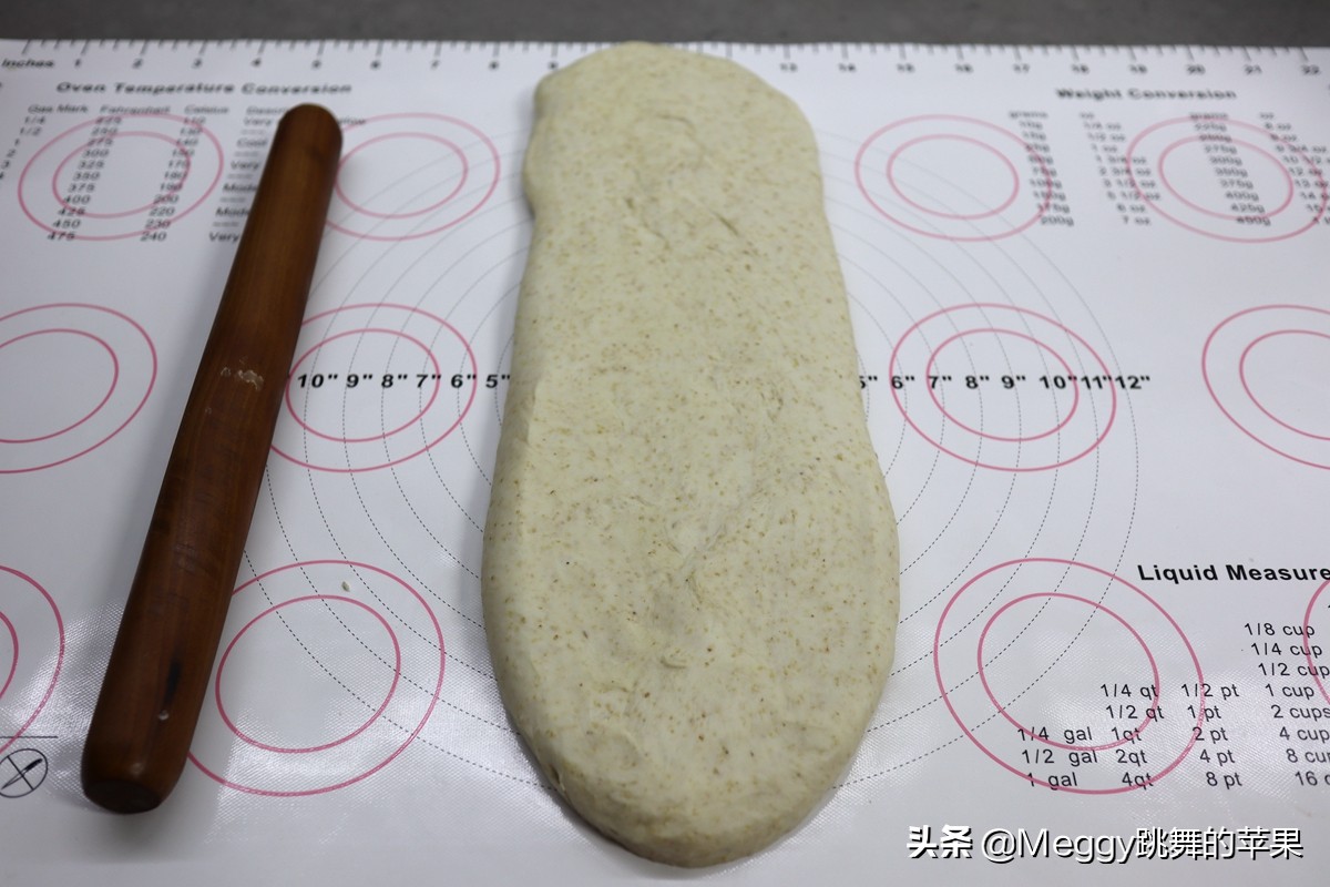 用面包机做烫面吐司,用面包机的一键吐司做完美早餐