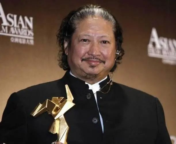 世界拳王周比利李连杰,周比利打得过吴京吗