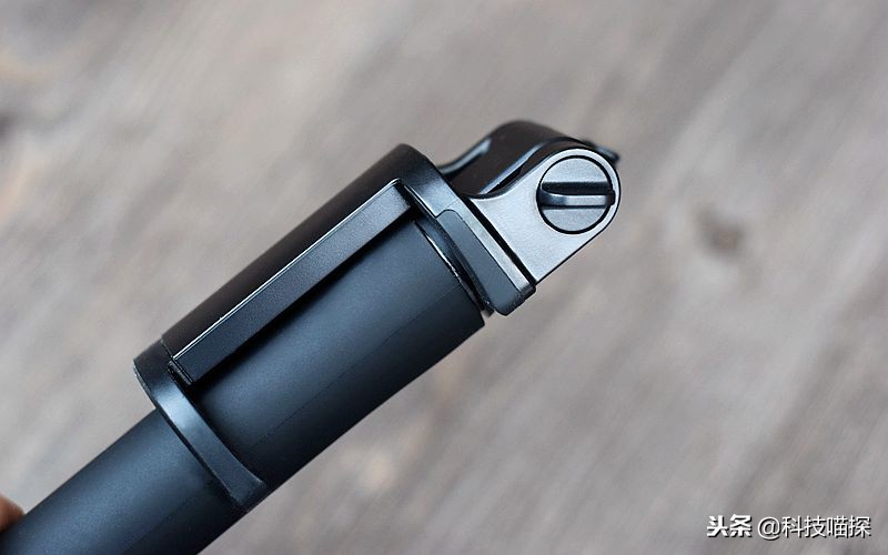 秀出您的神奇自拍杆,小米自拍杆一代使用方法