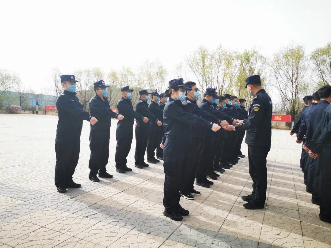 鍑濆績鑱氬姏璀﹁惀鏂囧寲,鐩戠嫳璀﹀療鎶楃柅绮剧