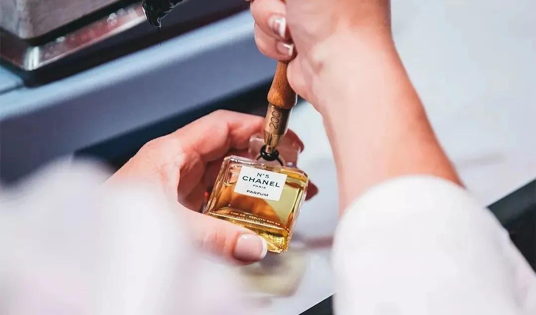 chanel香水试了可以退吗,chanel香水有什么味道