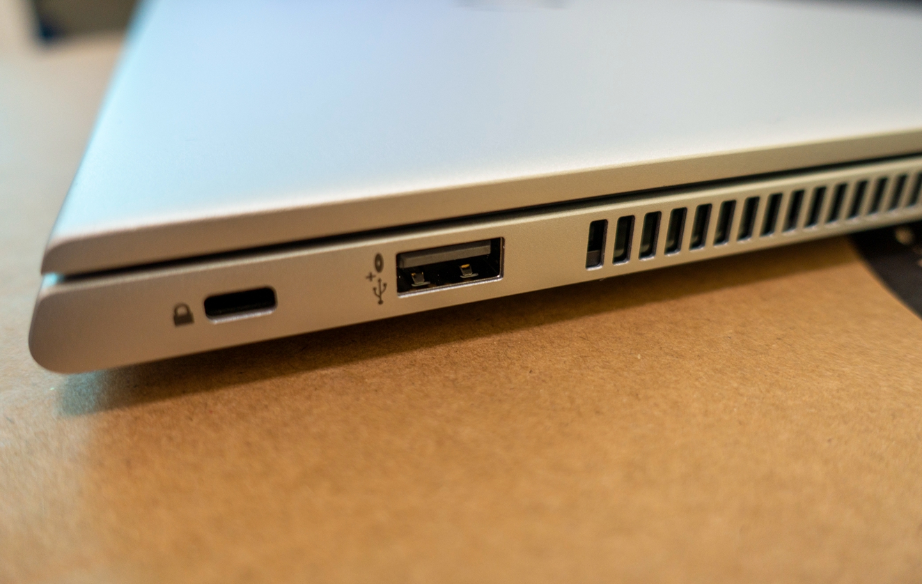 惠普战66轻薄本测评,惠普战66三代高色域优缺点