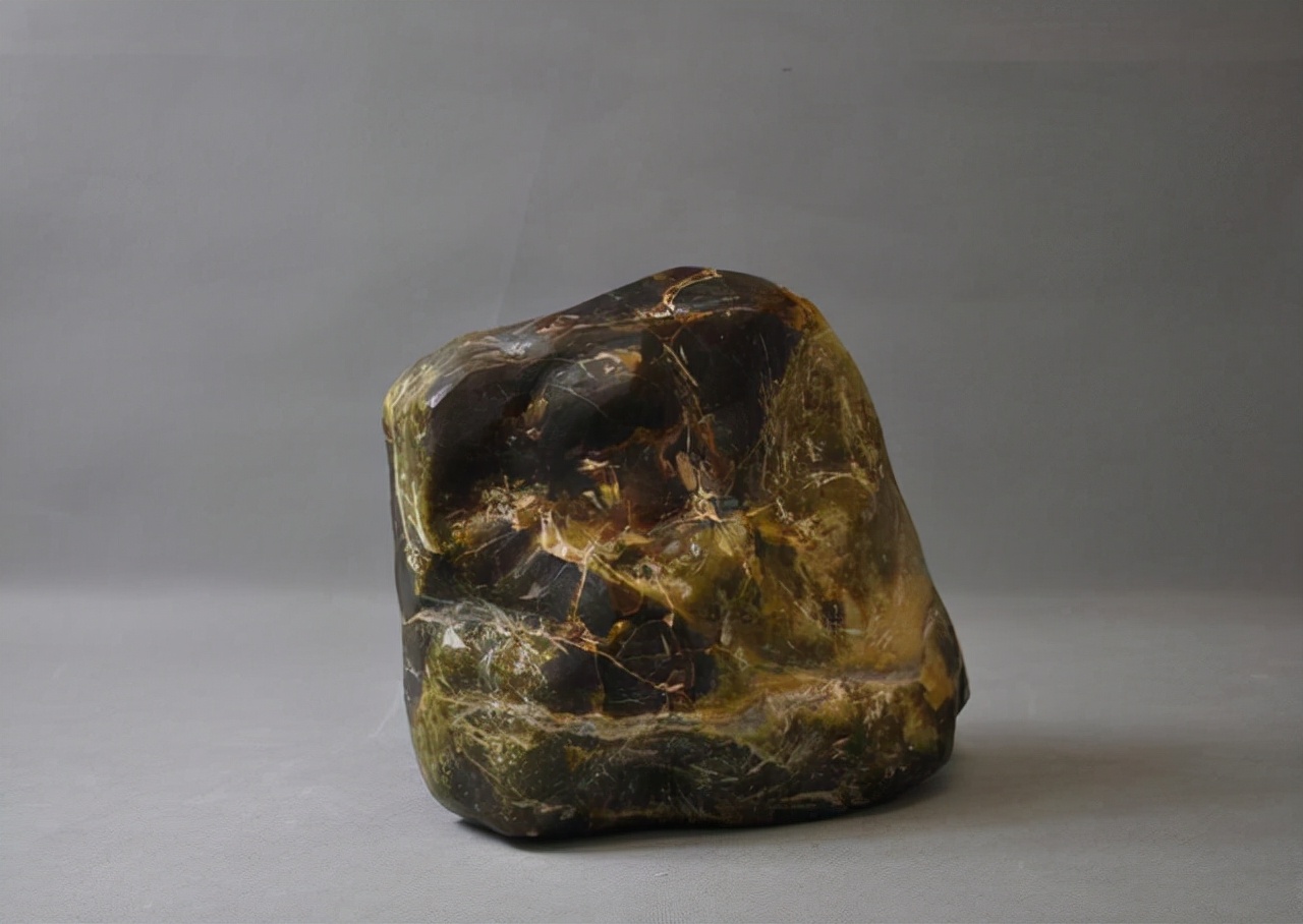 金香玉是什么香气,猫眼宝石金镶玉