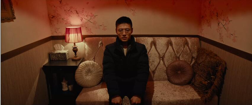 韩国犯罪电影老韩和警察成了兄弟,电影推荐韩国黑帮青年警察