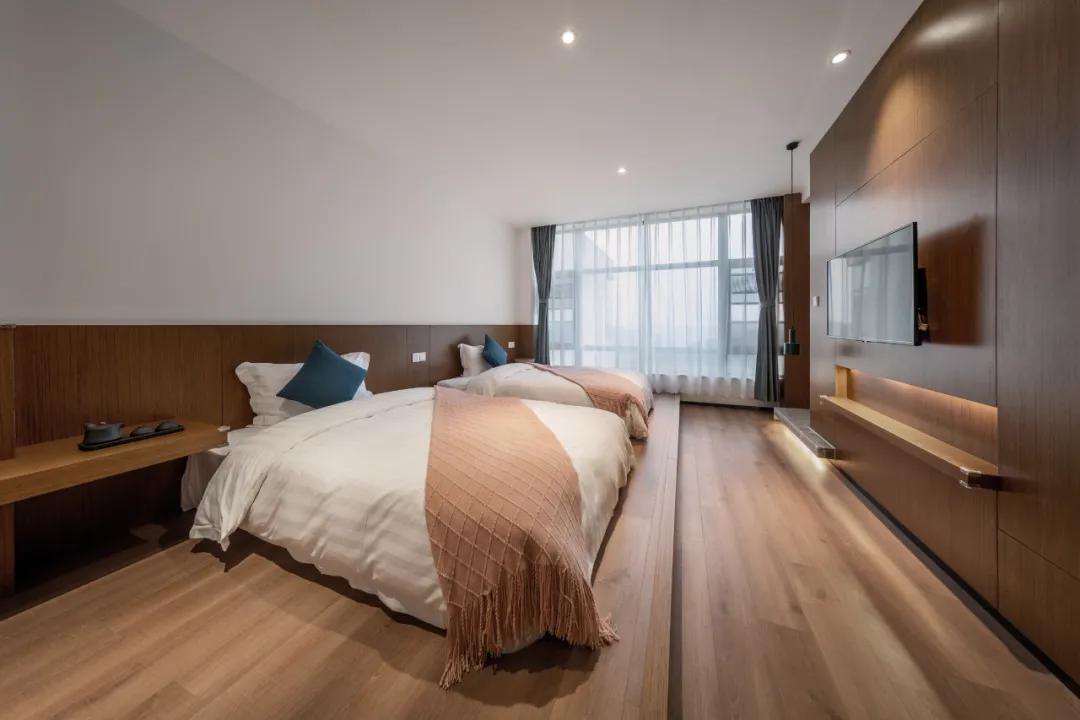 成都出发1.5h,藏在青城后山网红轻奢度假民宿,丨桐去隐泉