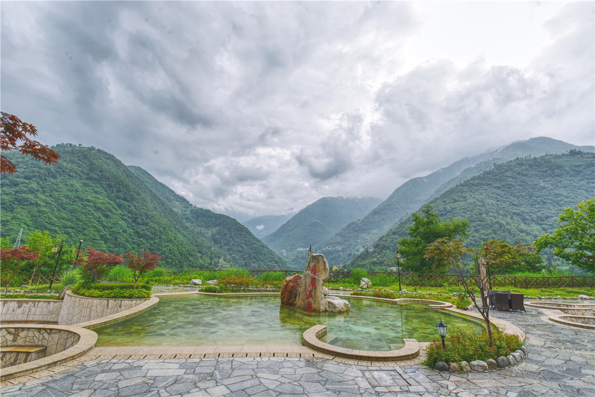 甘孜5日旅游攻略最新,甘孜五天四晚