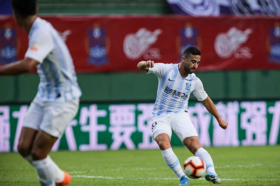 拼到最后！扎哈维平个人单季进球纪录