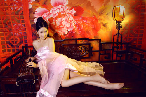 古人夸奖美女的词,古时怎么夸美人